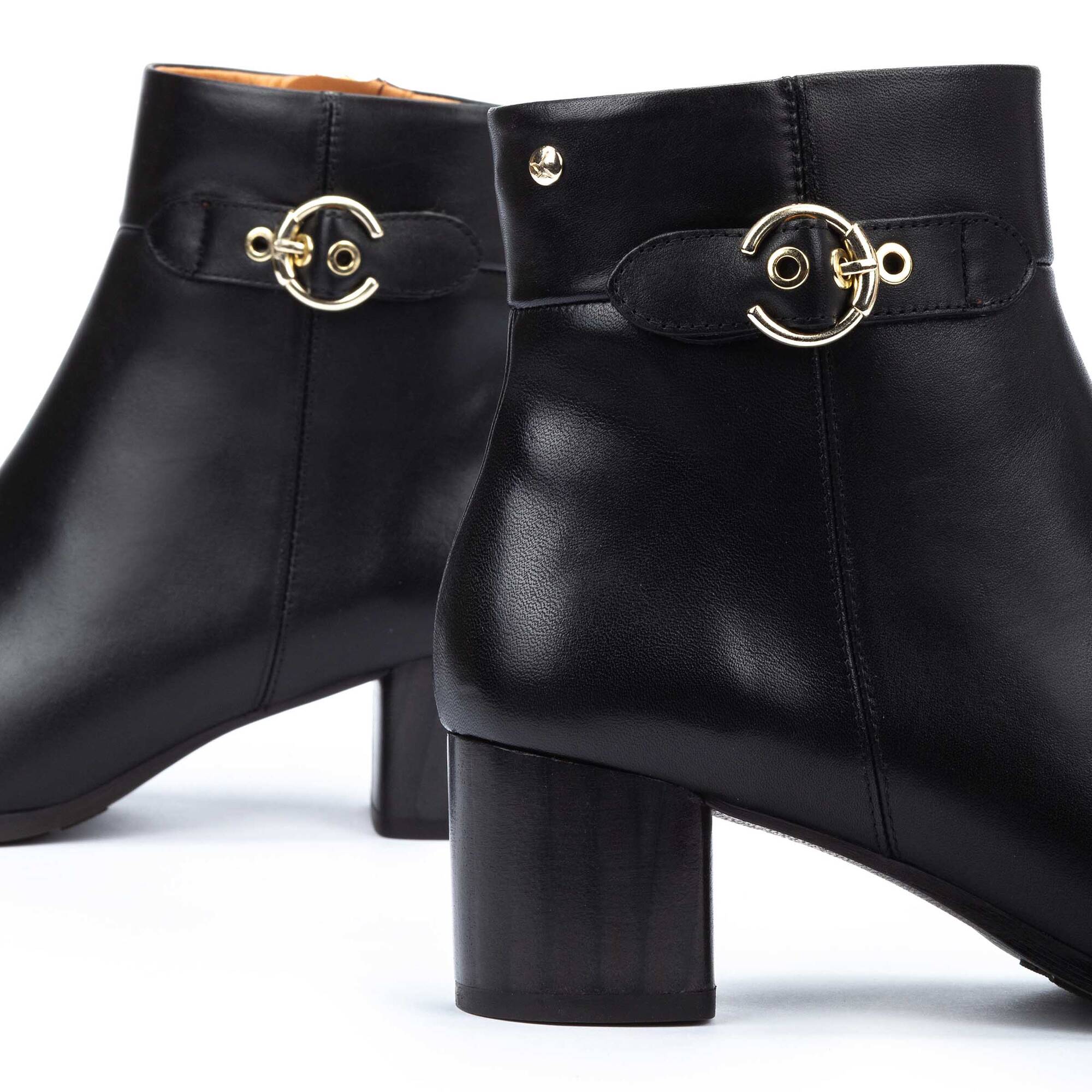 10270-pikolinos-calafat-wide-heel-ankle-boots-women-s-black-1.jpg
