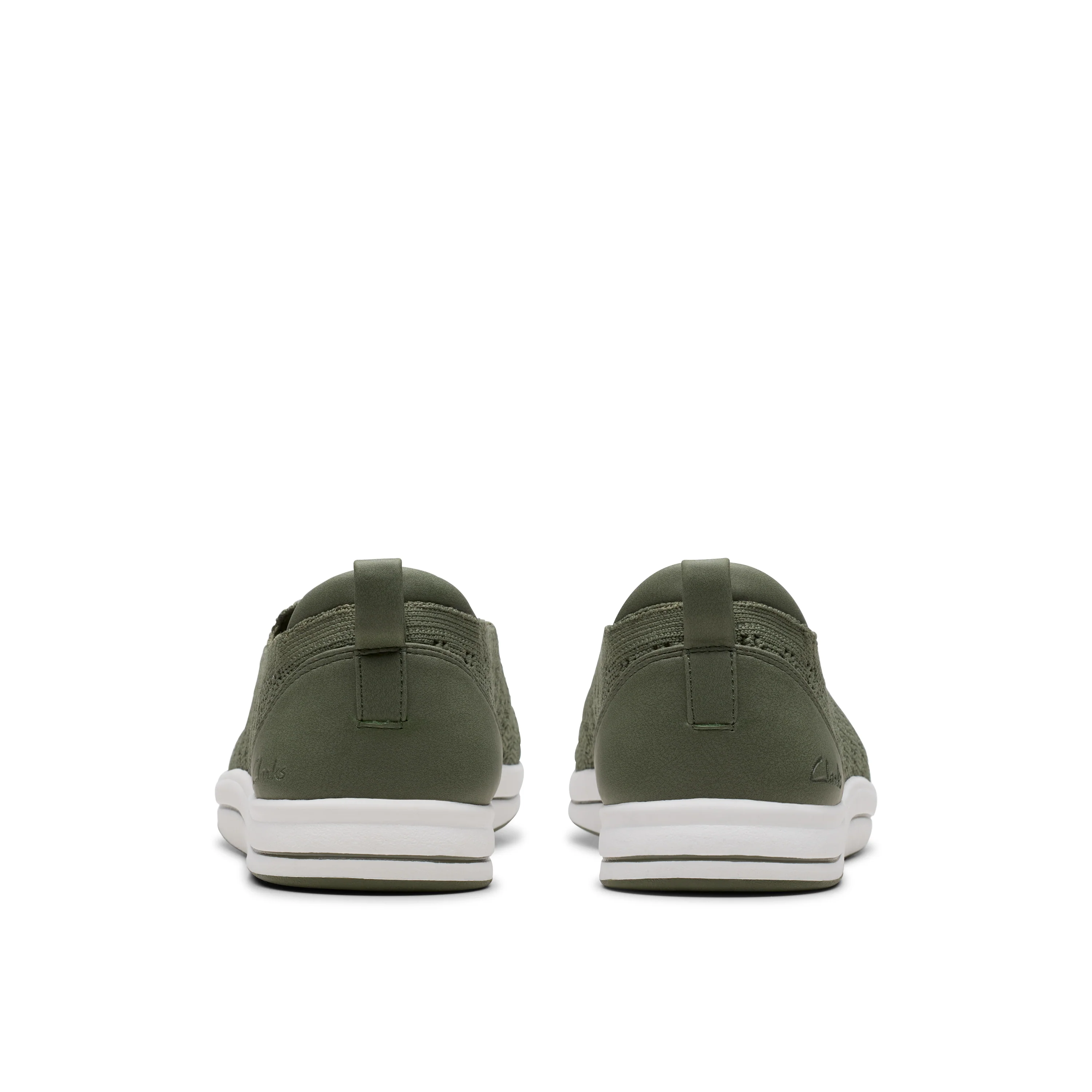 11821-clarks-breezey-izzy-women-s-regular-wide-with-white-1.webp
