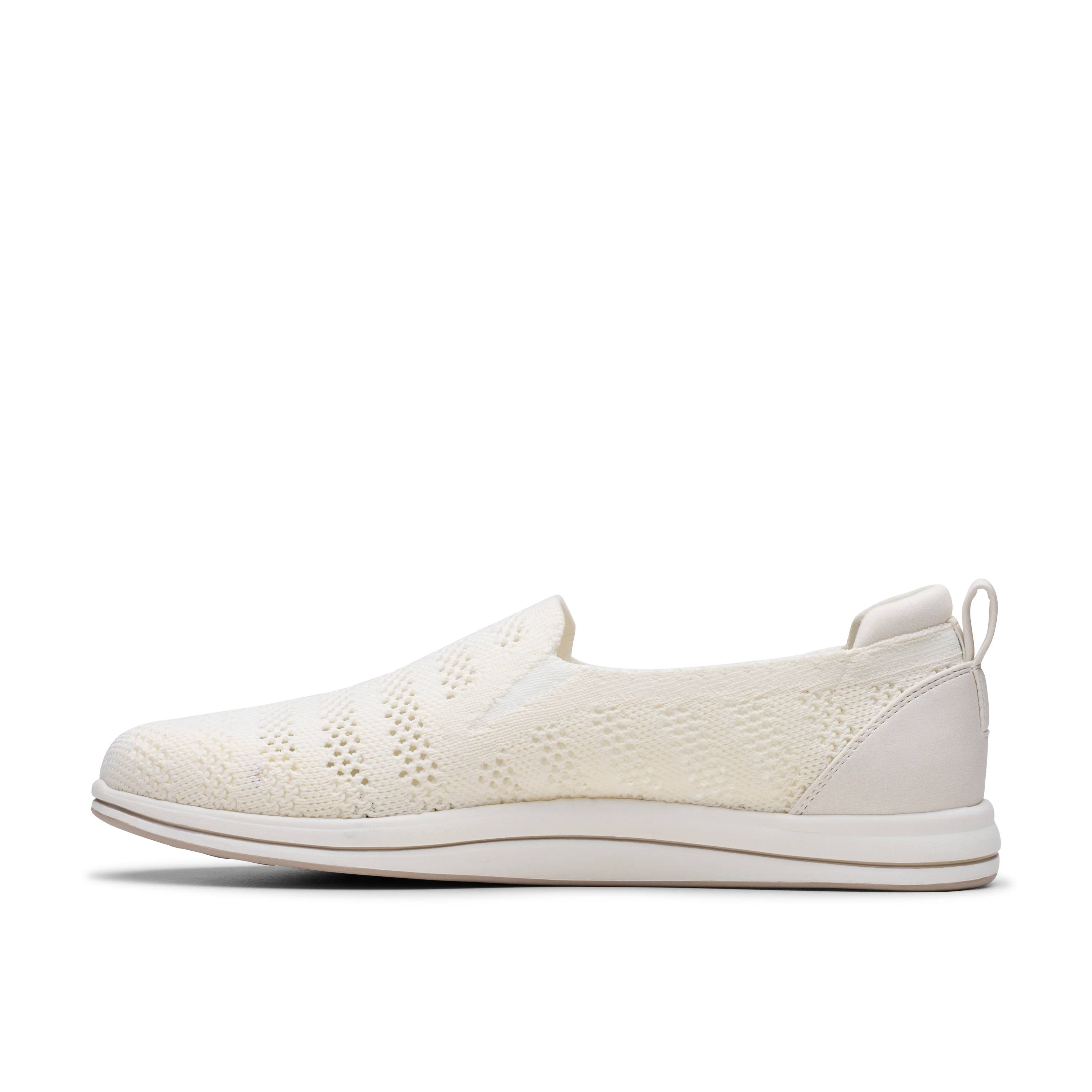 11821-clarks-breezey-izzy-women-s-regular-wide-with-white-1.webp