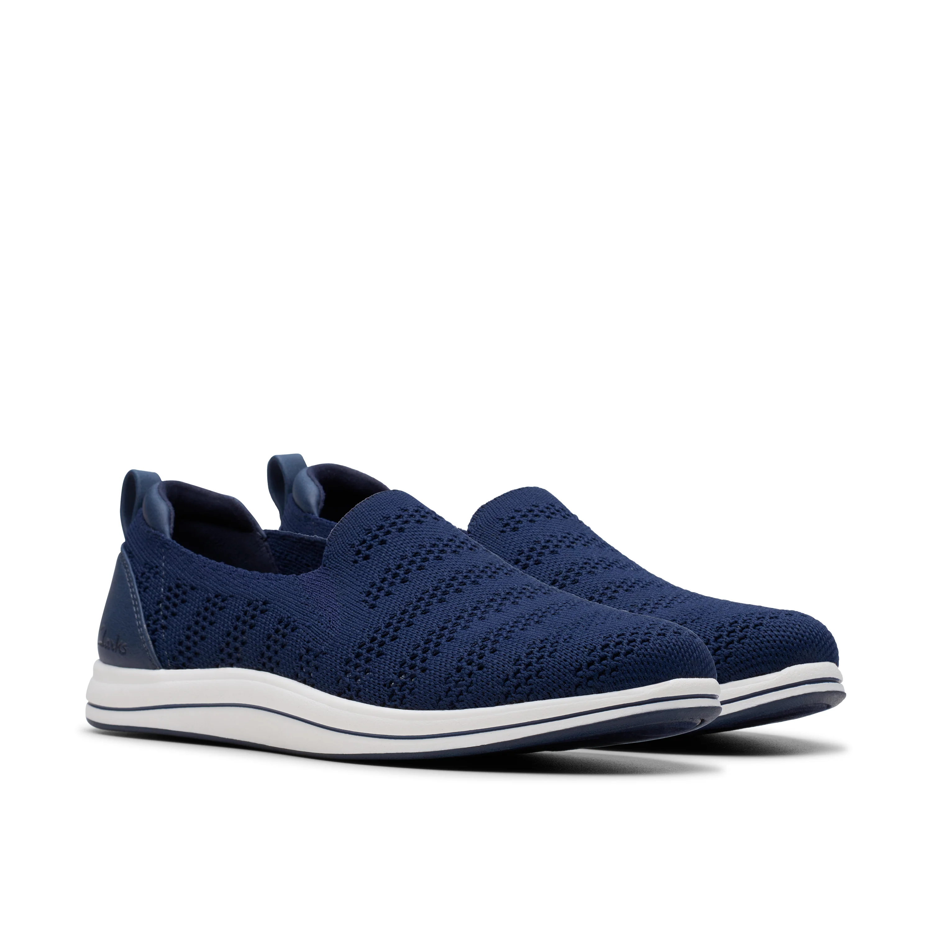 11821-clarks-breezey-izzy-women-s-regular-wide-with-white-1.webp