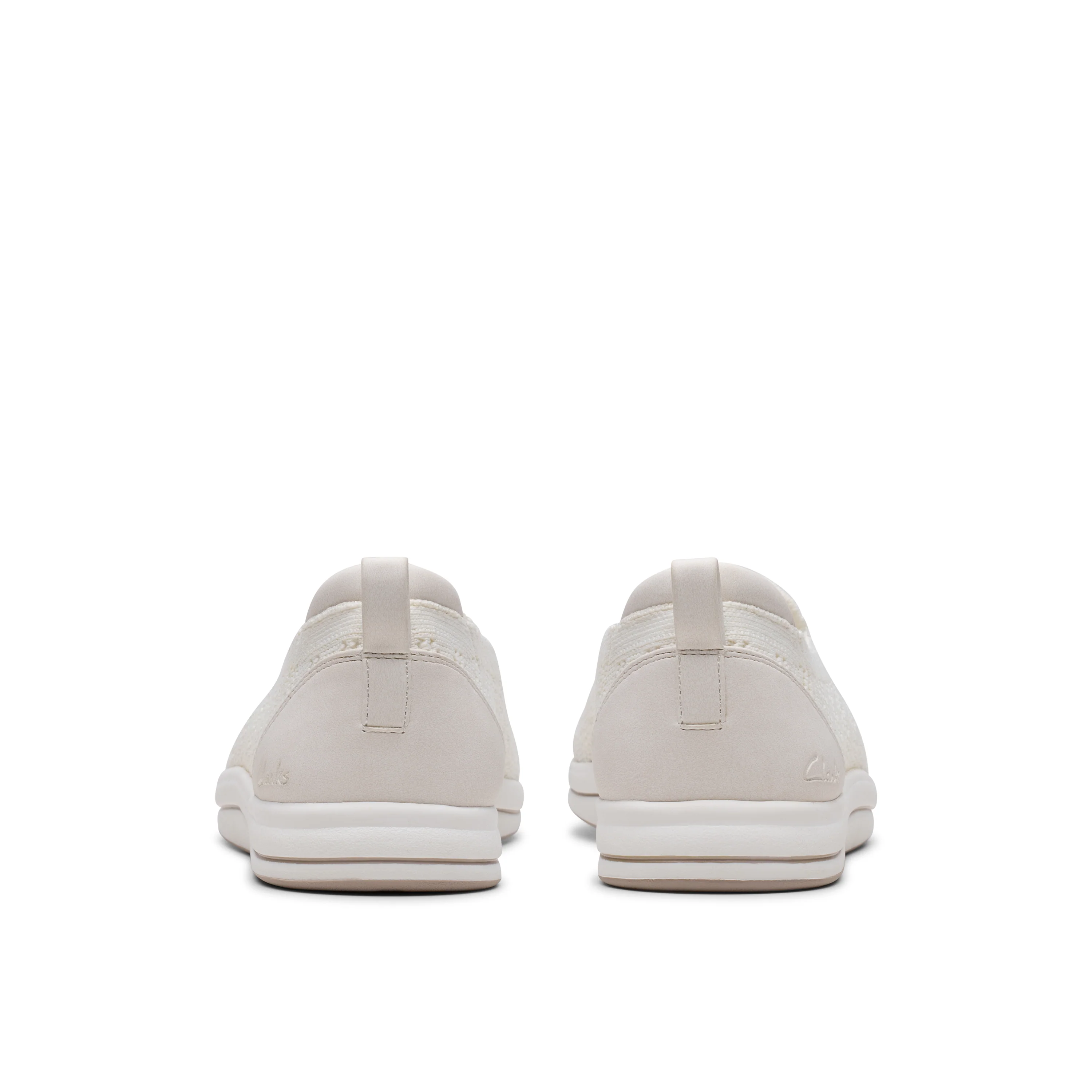 11821-clarks-breezey-izzy-women-s-regular-wide-with-white-1.webp