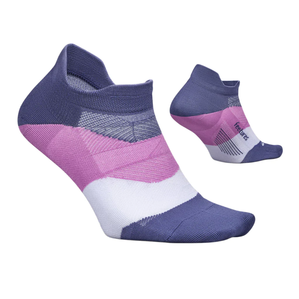 12216-feetures-elite-ultra-light-tab-ankle-sock-gray-sky-1.webp
