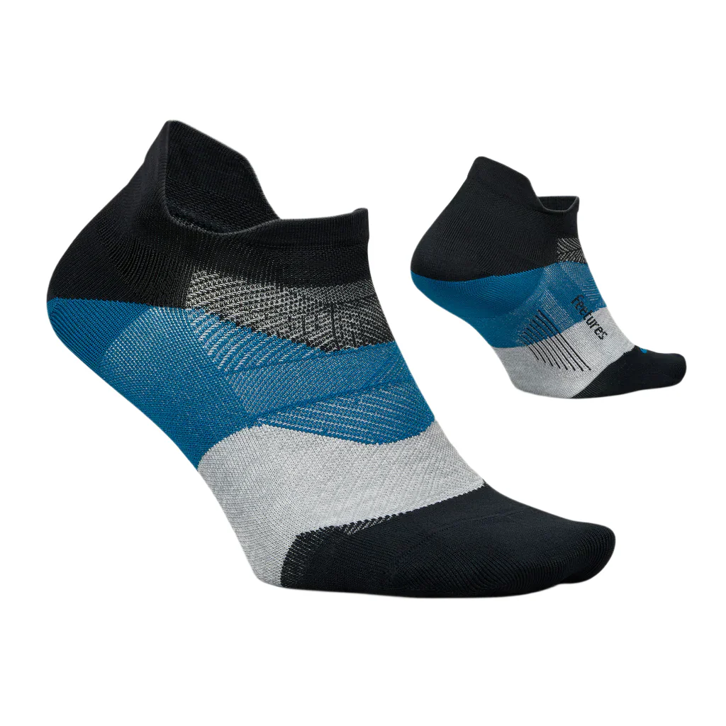 12216-feetures-elite-ultra-light-tab-ankle-sock-gray-sky-1.webp