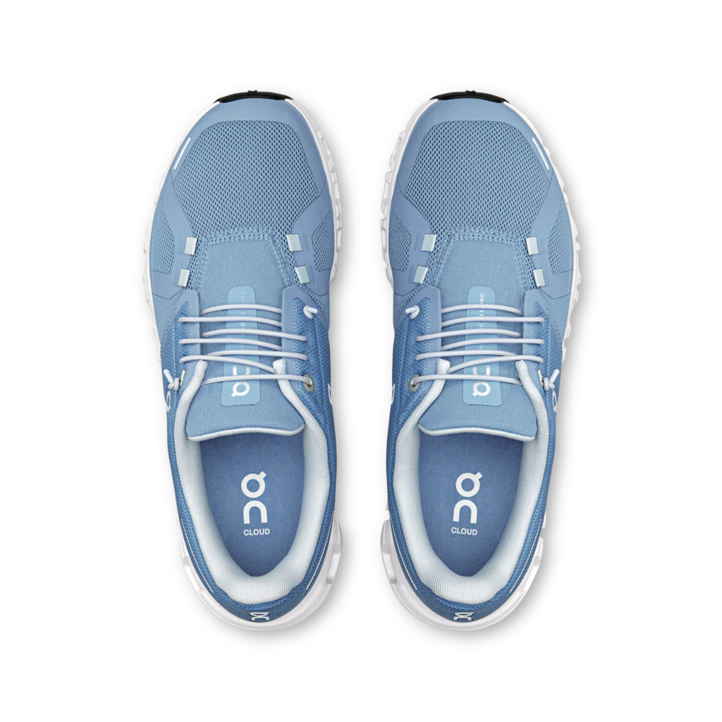 13377-on-cloud-6-sneaker-women-s-white-white-1.webp