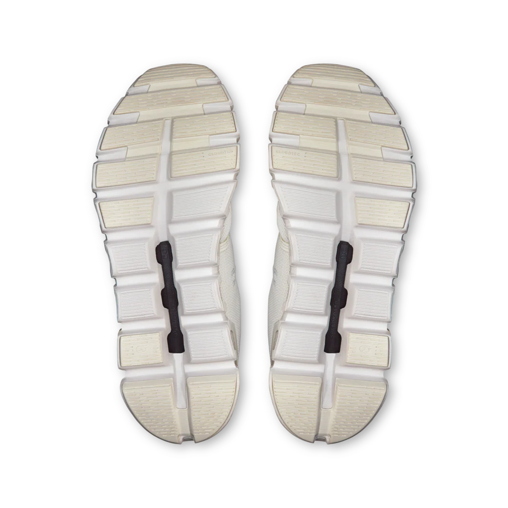 13377-on-cloud-6-sneaker-women-s-white-white-1.webp