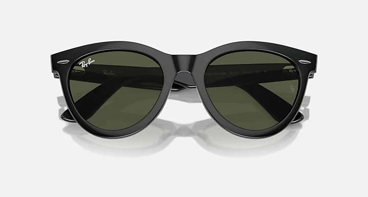 13738-ray-ban-wayfarer-way-polished-black-frame-with-green-lenses-black-1.webp