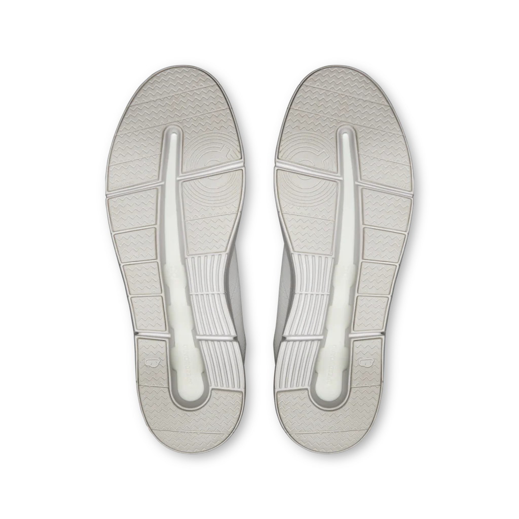 14849-on-the-roger-spin-men-s-undyed-white-indigo-1.webp