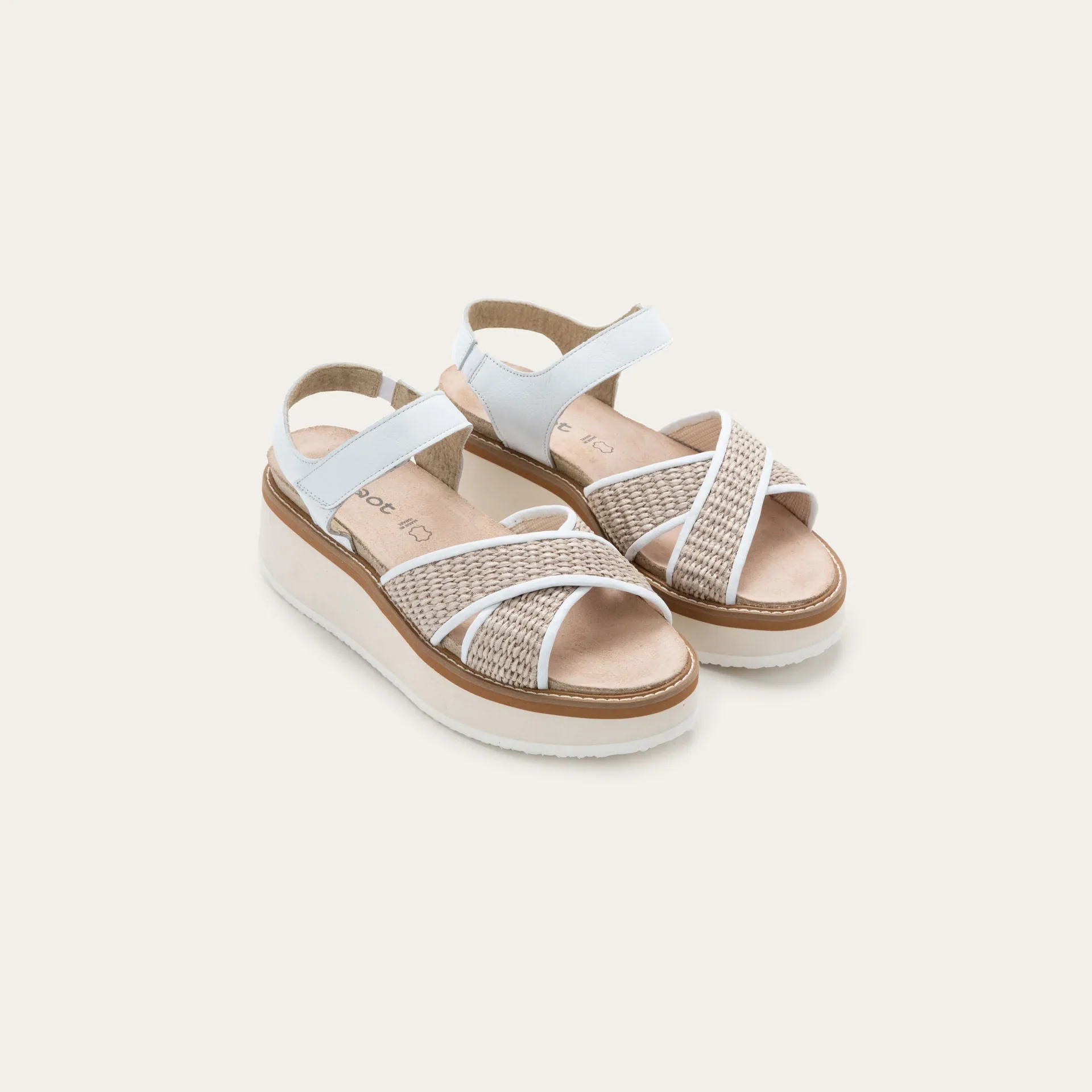 14899-naot-pavlova-sandal-women-s-jet-black-1.webp