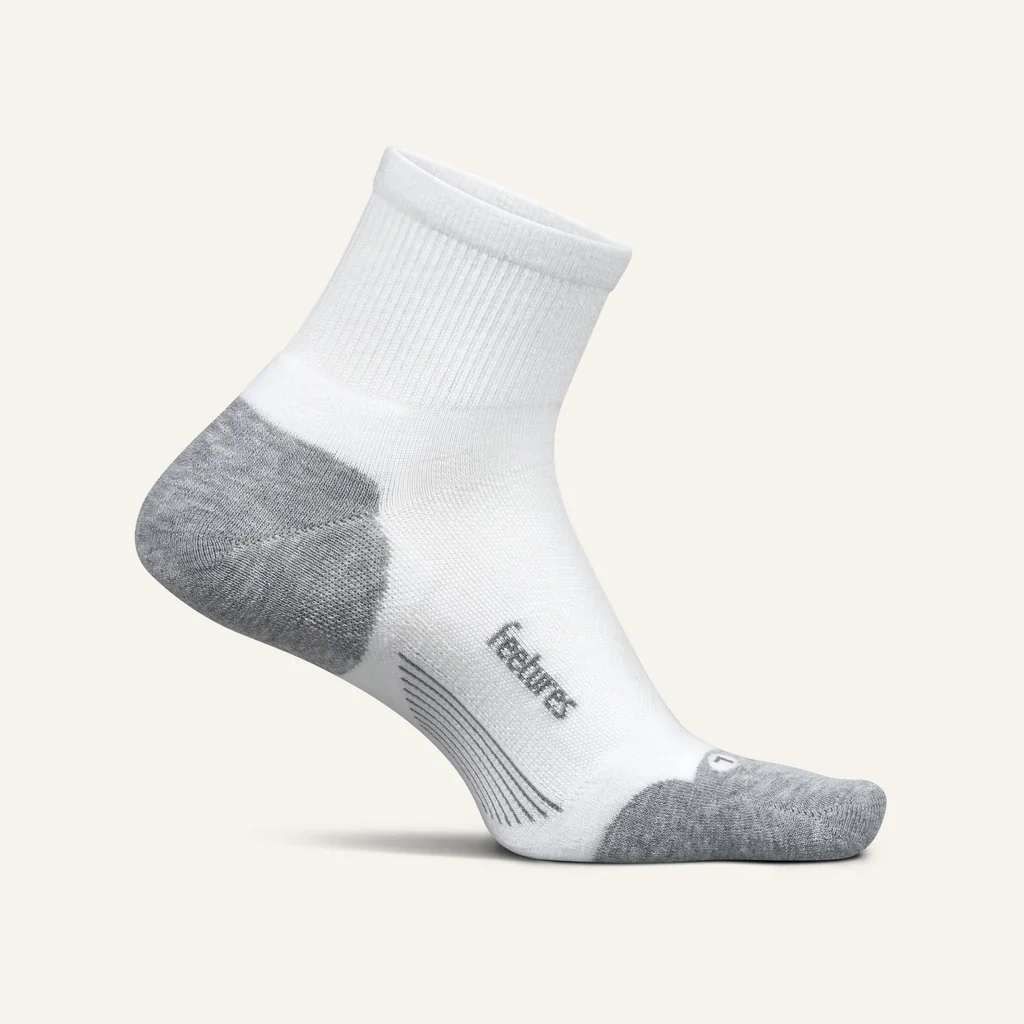 Feetures Elite Max Cushion Quarter Socks Women's WHITE