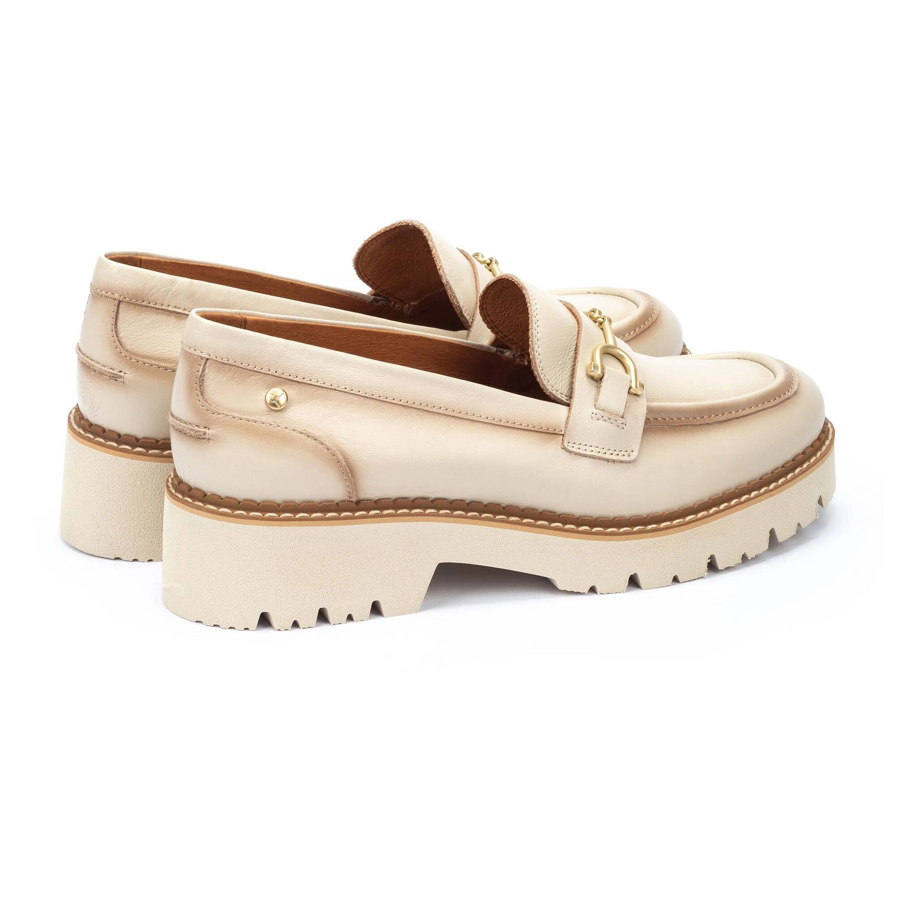 16888-pikolinos-vicar-thick-soled-loafers-women-s-black-1.webp