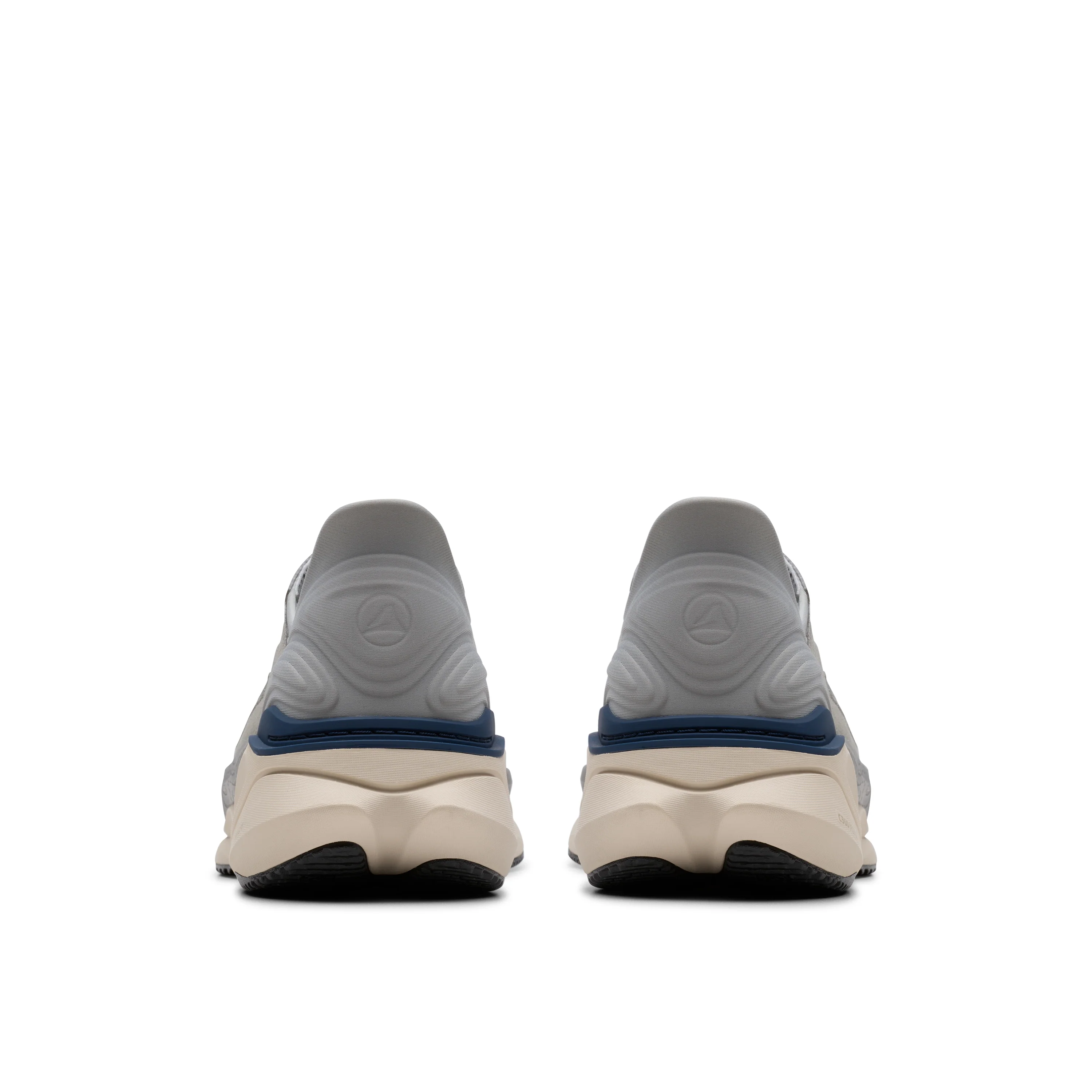 16907-clarks-pace-sneaker-men-s-off-wht-combi-1.webp