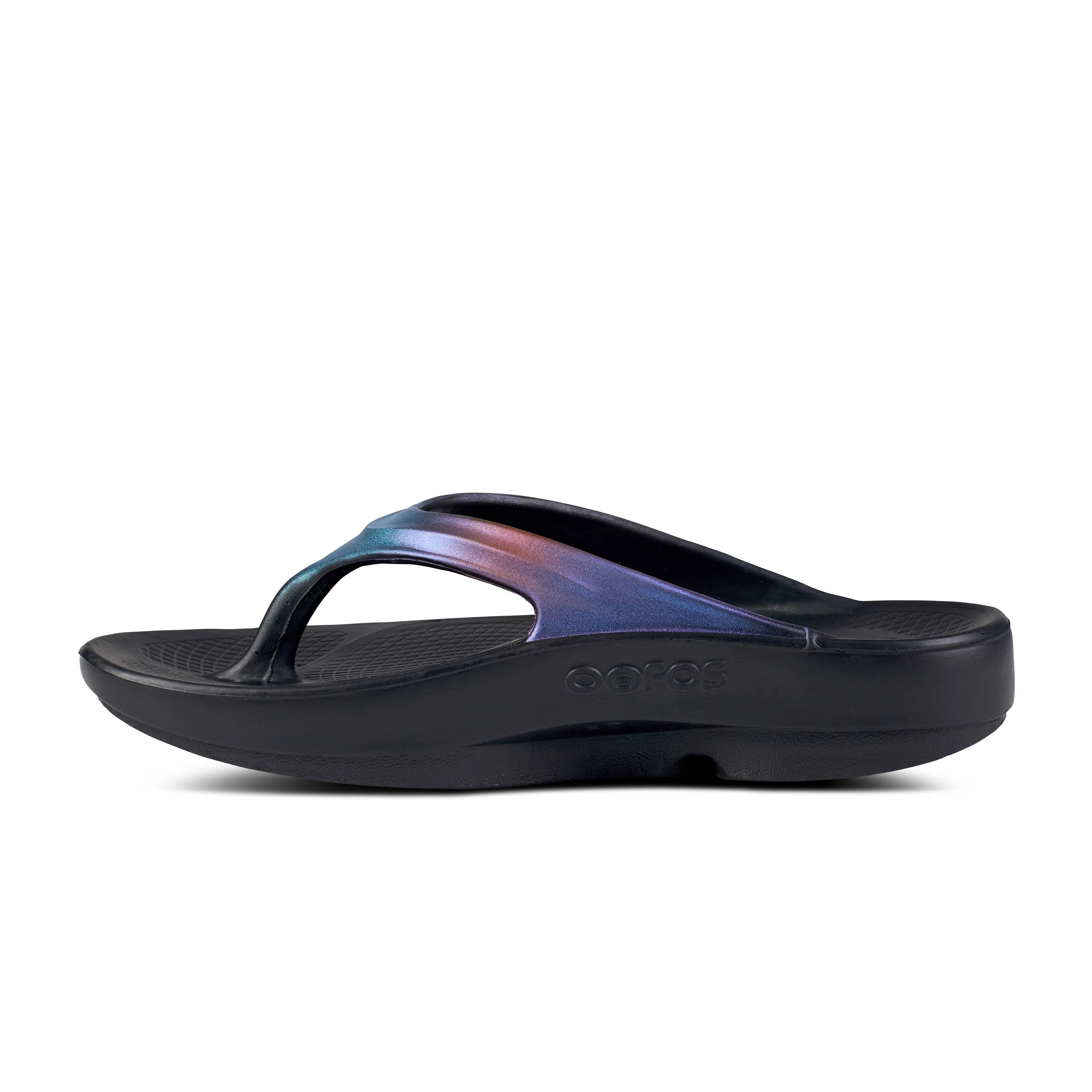 17136-oofos-oolala-luxe-sandal-women-s-midnight-spectre-1.webp