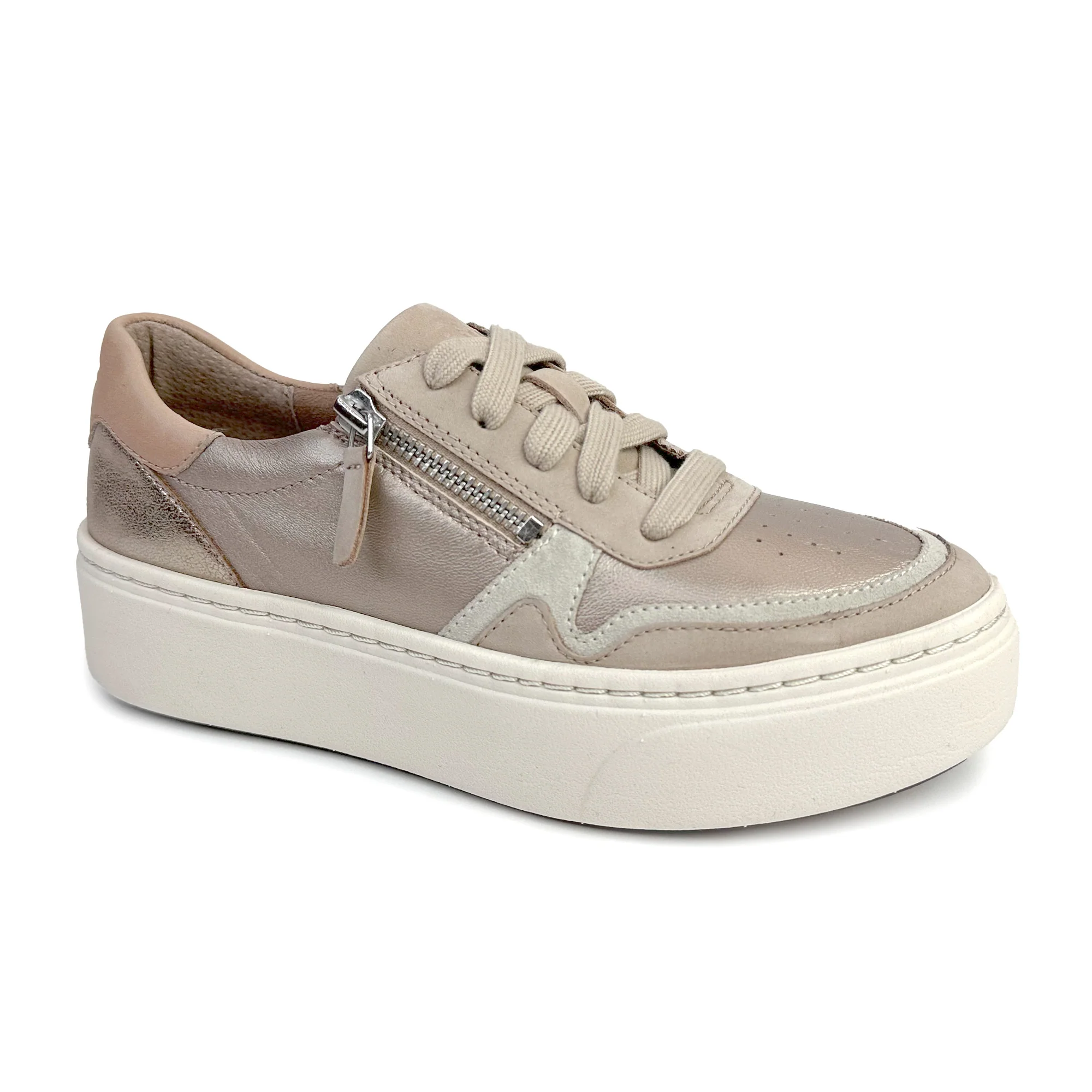 17193-aetrex-leigh-sneakers-women-s-tan-1.webp