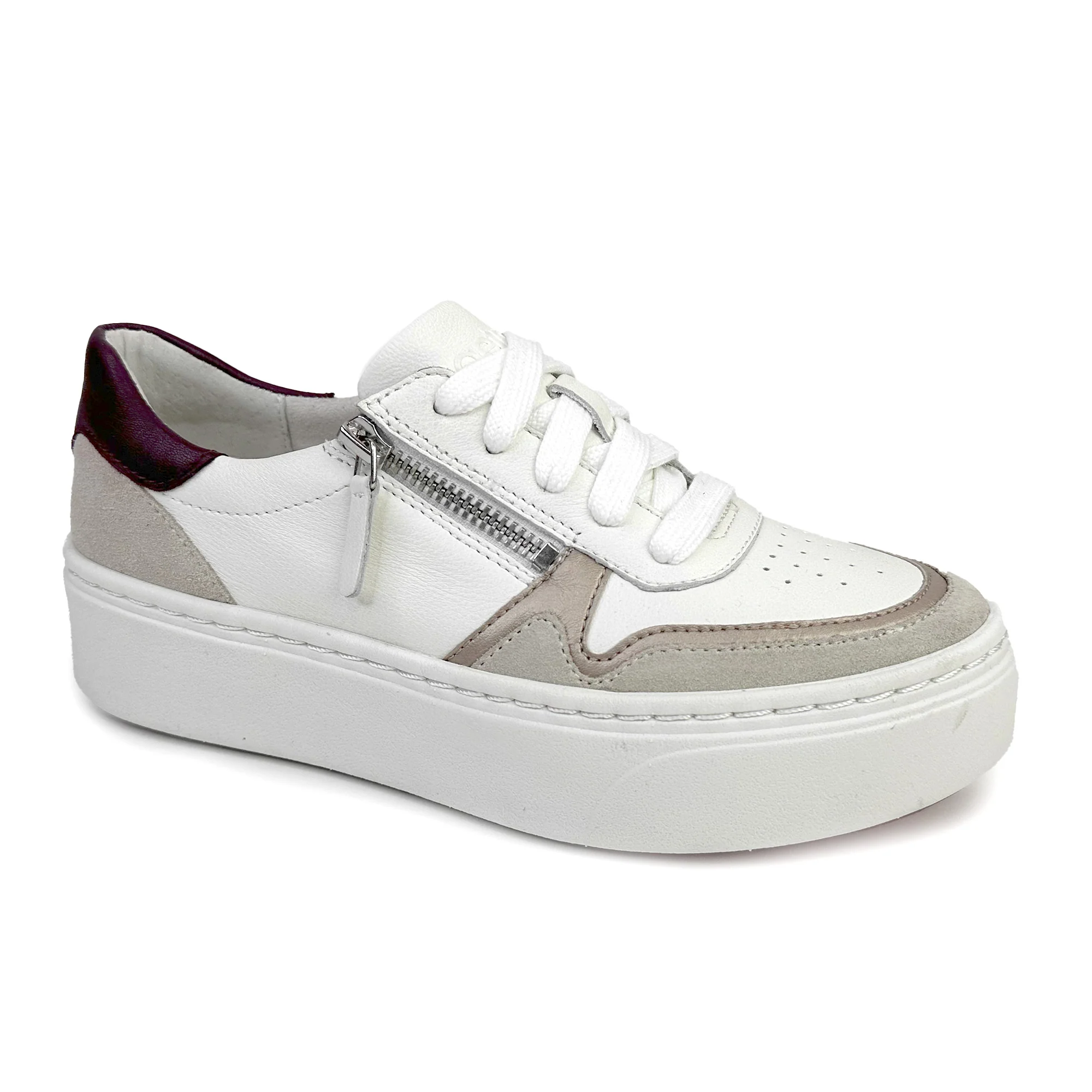 17193-aetrex-leigh-sneakers-women-s-tan-1.webp