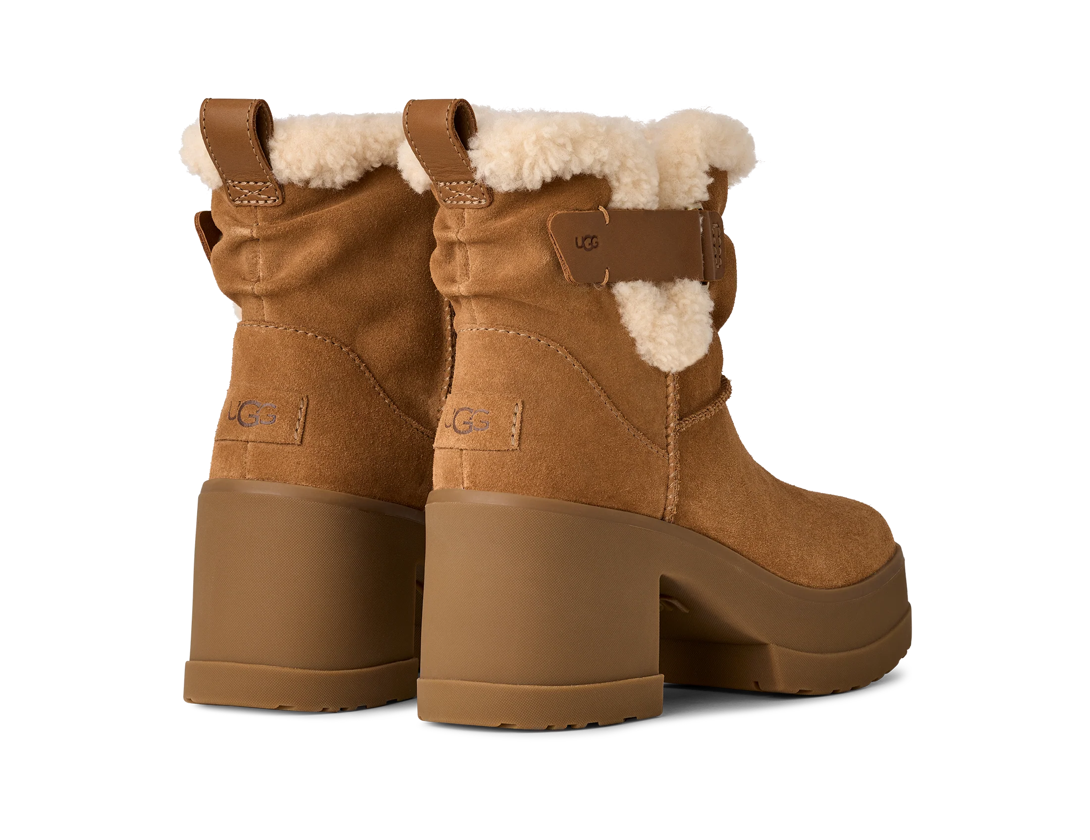 17332-ugg-moxy-pull-on-boot-women-s-chestnut-1.webp
