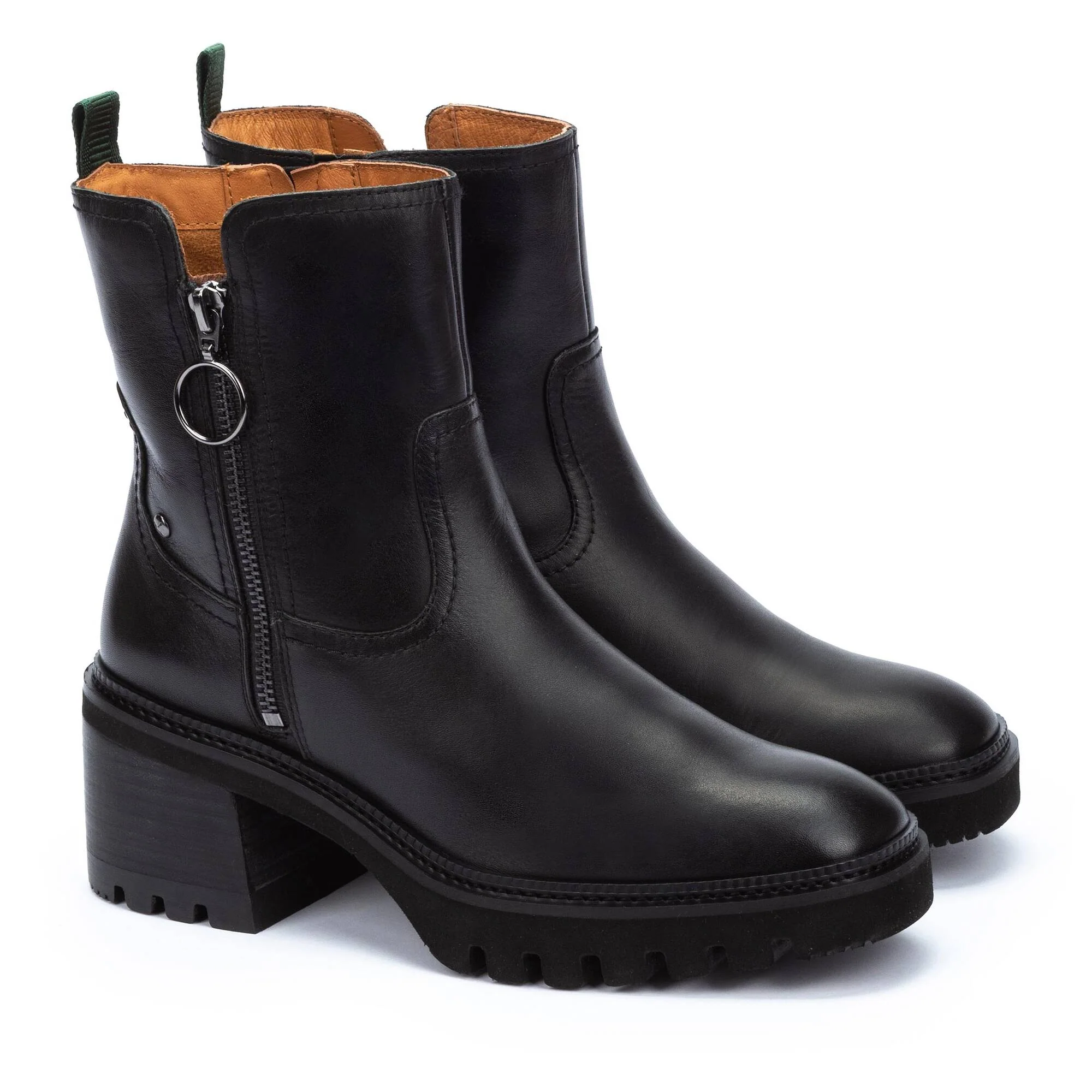 Pikolinos Valladolid Ankle Boots with Mi-Heel and Studded Treads Women's BLACK