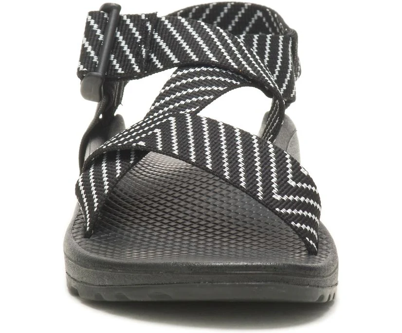 3703-chaco-mega-z-cloud-women-s-prong-black-1.webp