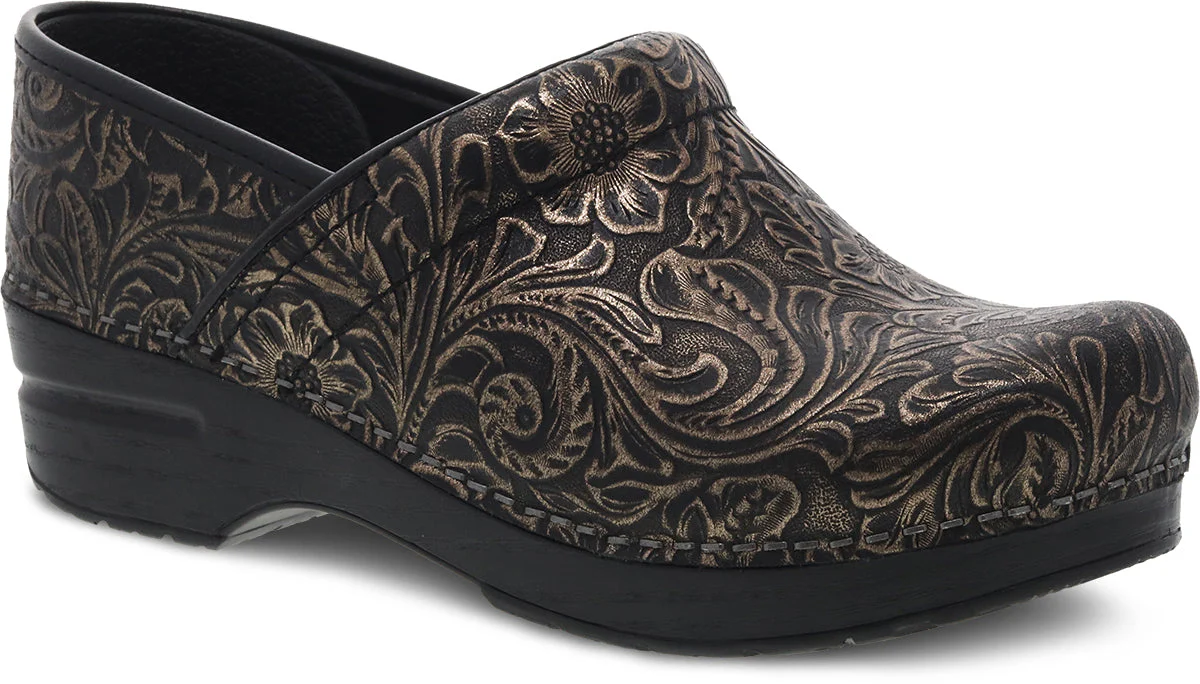 4000-dansko-professional-clog-women-s-black-cabrio-1.webp