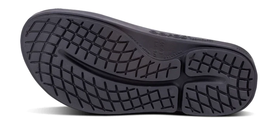 4125-oofos-ooahh-luxe-slide-women-s-frost-1.webp