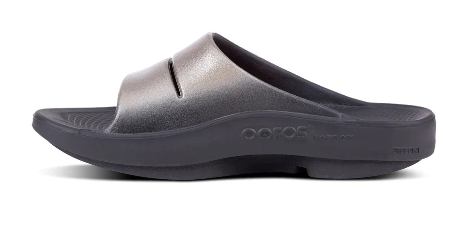4125-oofos-ooahh-luxe-slide-women-s-frost-1.webp