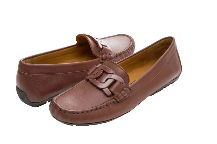 4449-vaneli-aiker-loafer-women-s-black-1.webp