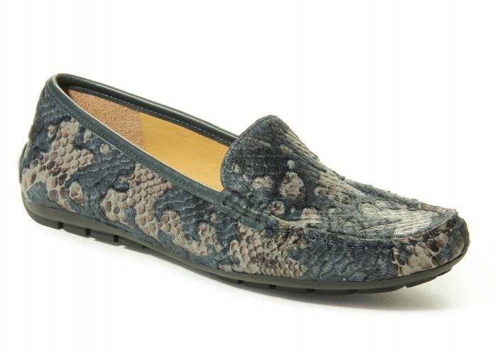 Vaneli Albion Loafer Women's Blue