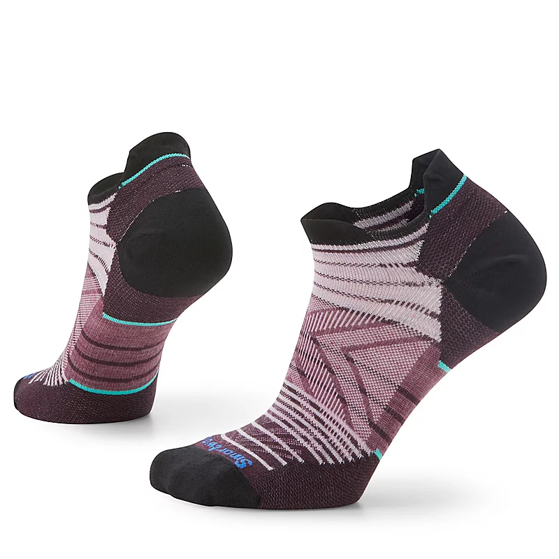 4584-smartwool-run-zero-cushion-stripe-low-ankle-socks-black-1.webp