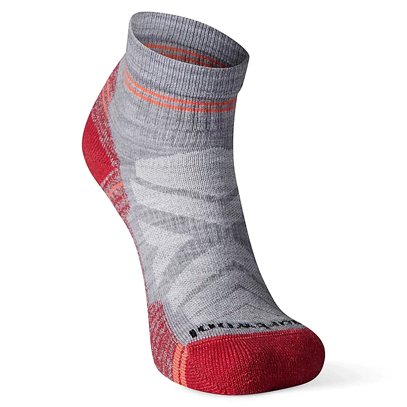 4607-smartwool-hike-light-cushion-ankle-socks-charcoal-1.webp