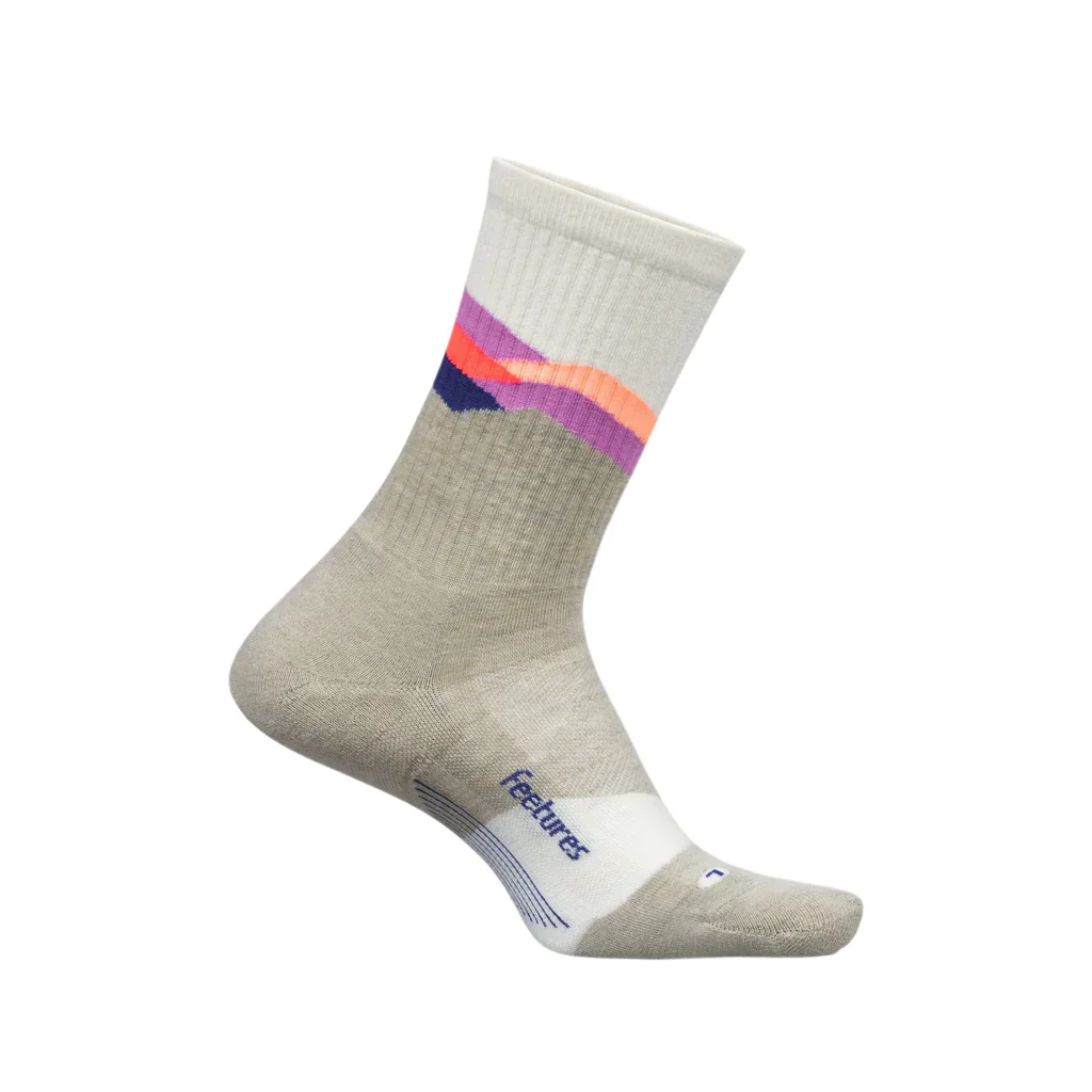 4760-feetures-trail-max-cushion-mini-crew-socks-ascent-gray-1.webp