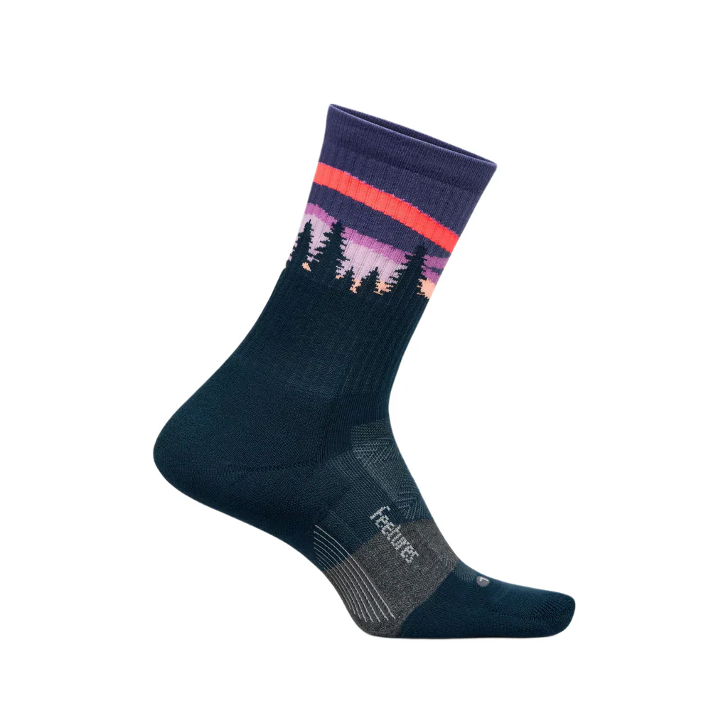 4760-feetures-trail-max-cushion-mini-crew-socks-ascent-gray-1.webp