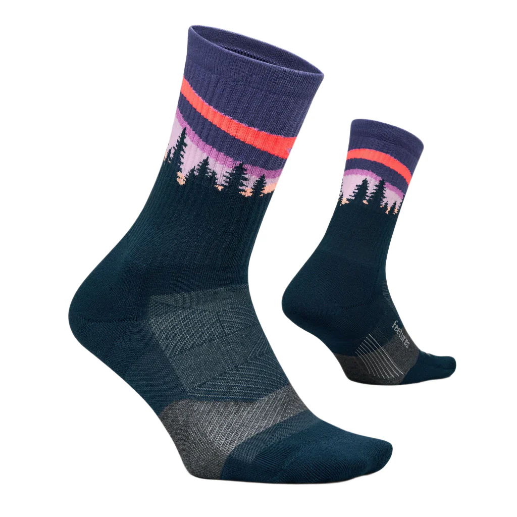 4760-feetures-trail-max-cushion-mini-crew-socks-ascent-gray-1.webp