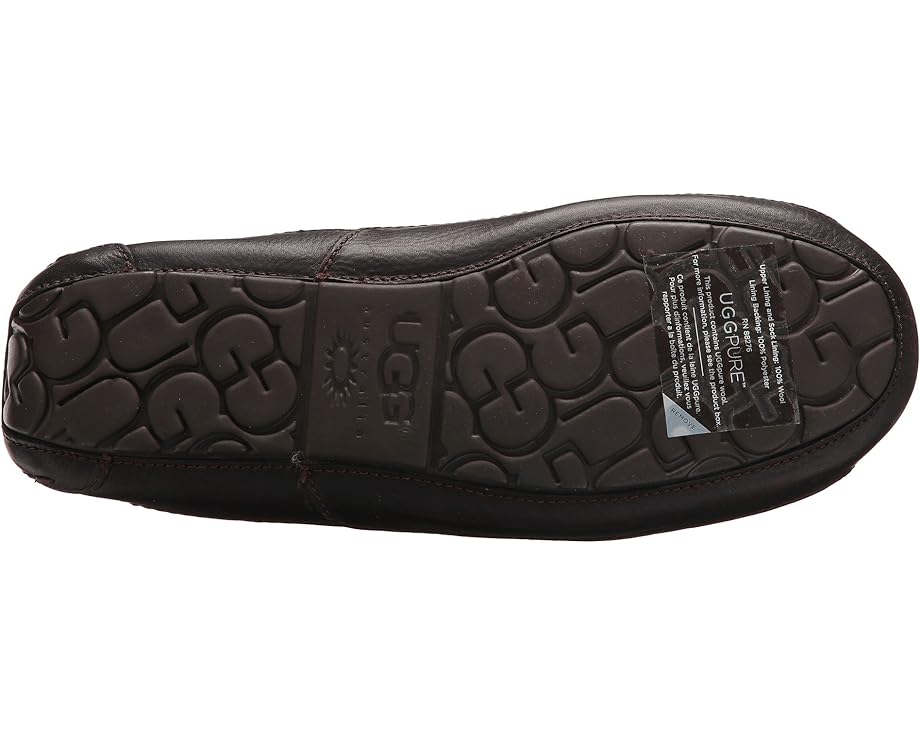 4865-ugg-ascot-matte-leather-slipper-men-s-black-1.webp