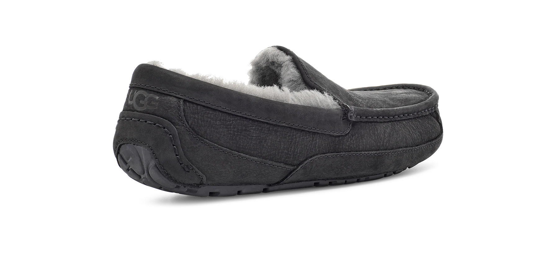 4865-ugg-ascot-matte-leather-slipper-men-s-black-1.webp