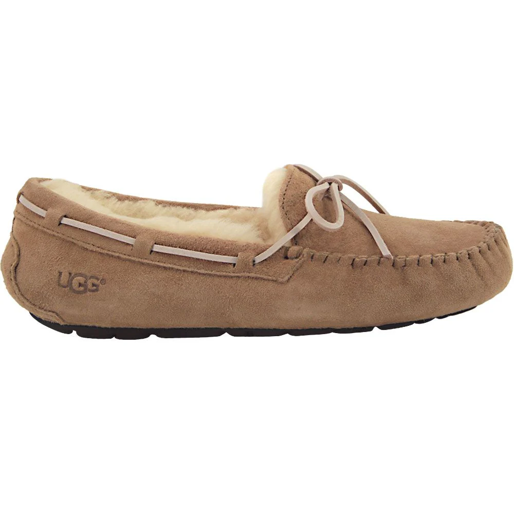 4935-ugg-dakota-slipper-women-s-chestnut-1.webp