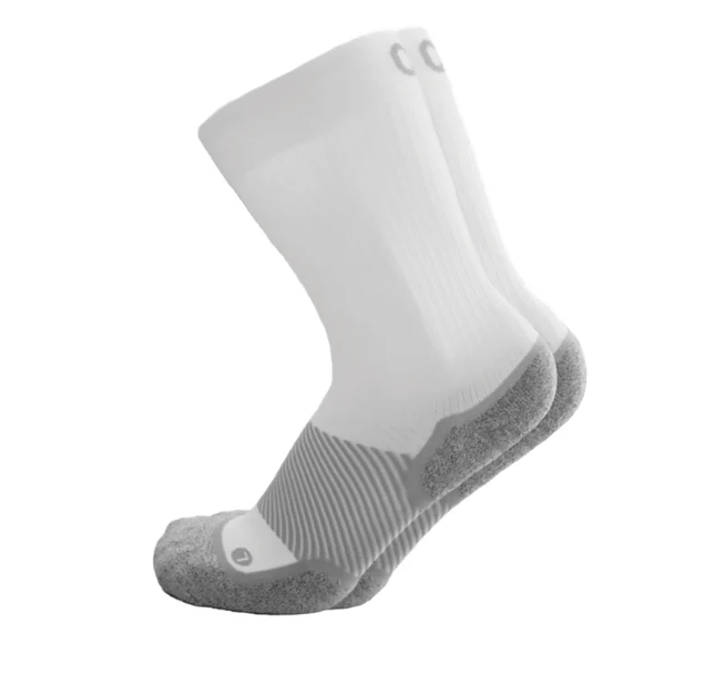 5369-os1st-wide-wellness-performance-crew-socks-black-1.webp