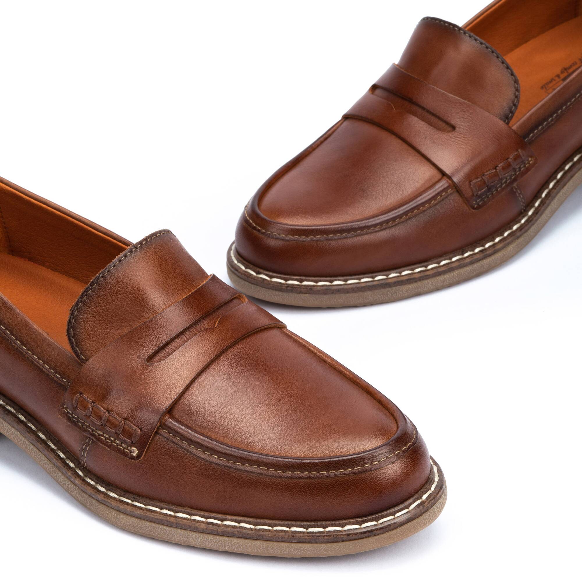 5713-pikolinos-aldaya-loafers-women-s-black-1.jpg