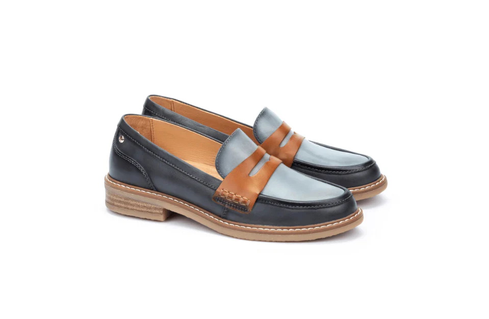 5713-pikolinos-aldaya-loafers-women-s-black-1.jpg