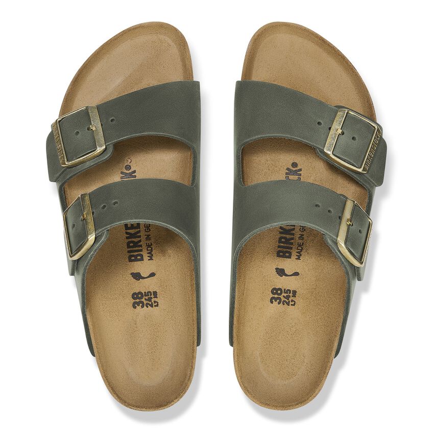 6483-birkenstock-arizona-oiled-leather-women-s-medium-narrow-width-festival-fuchsia-1.webp