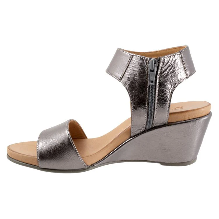 6901-bueno-ida-sandals-women-s-pewter-metalic-1.webp