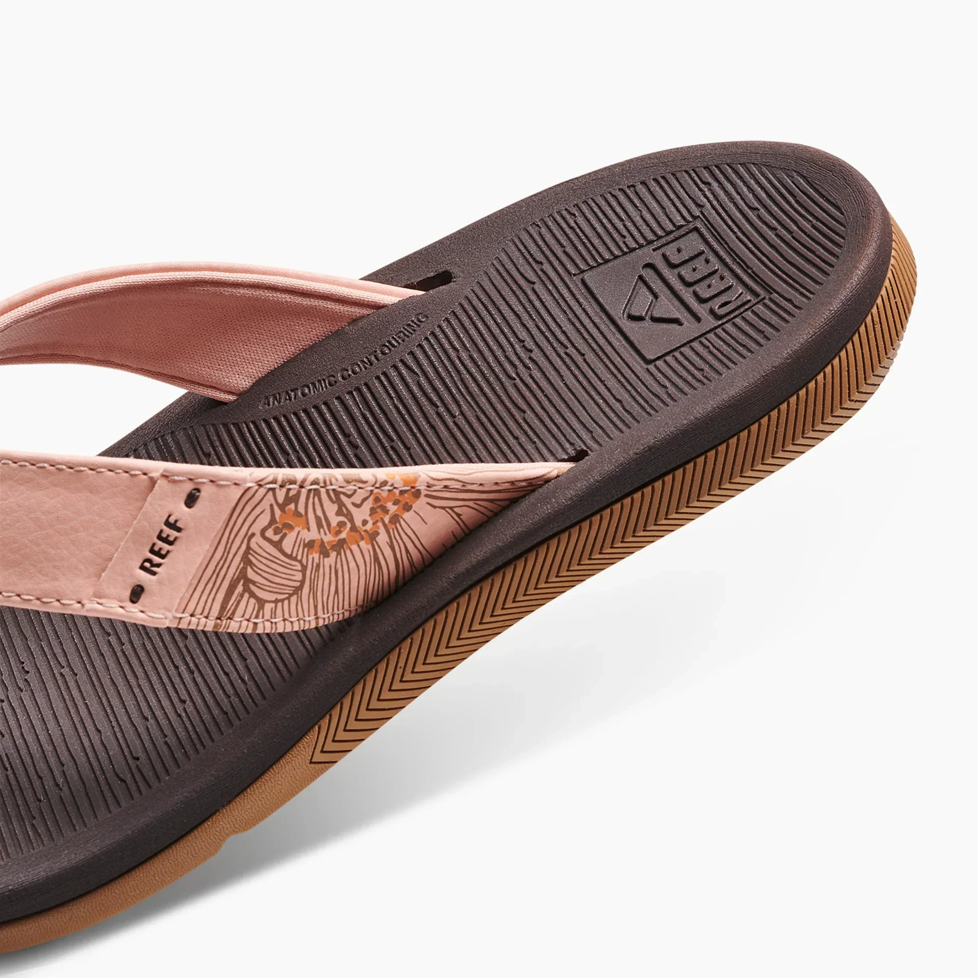 7264-reef-santa-ana-sandal-women-s-peach-parfait-1.webp