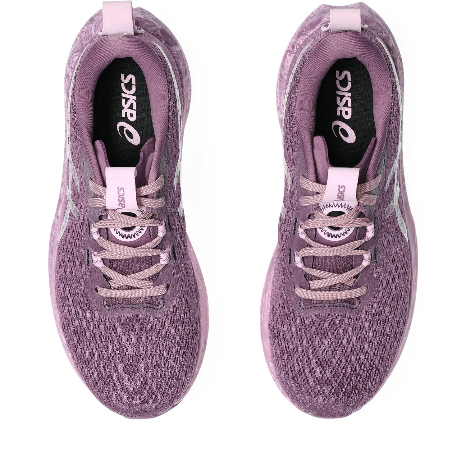 8209-asics-noosa-tri-16-women-s-black-white-1.webp