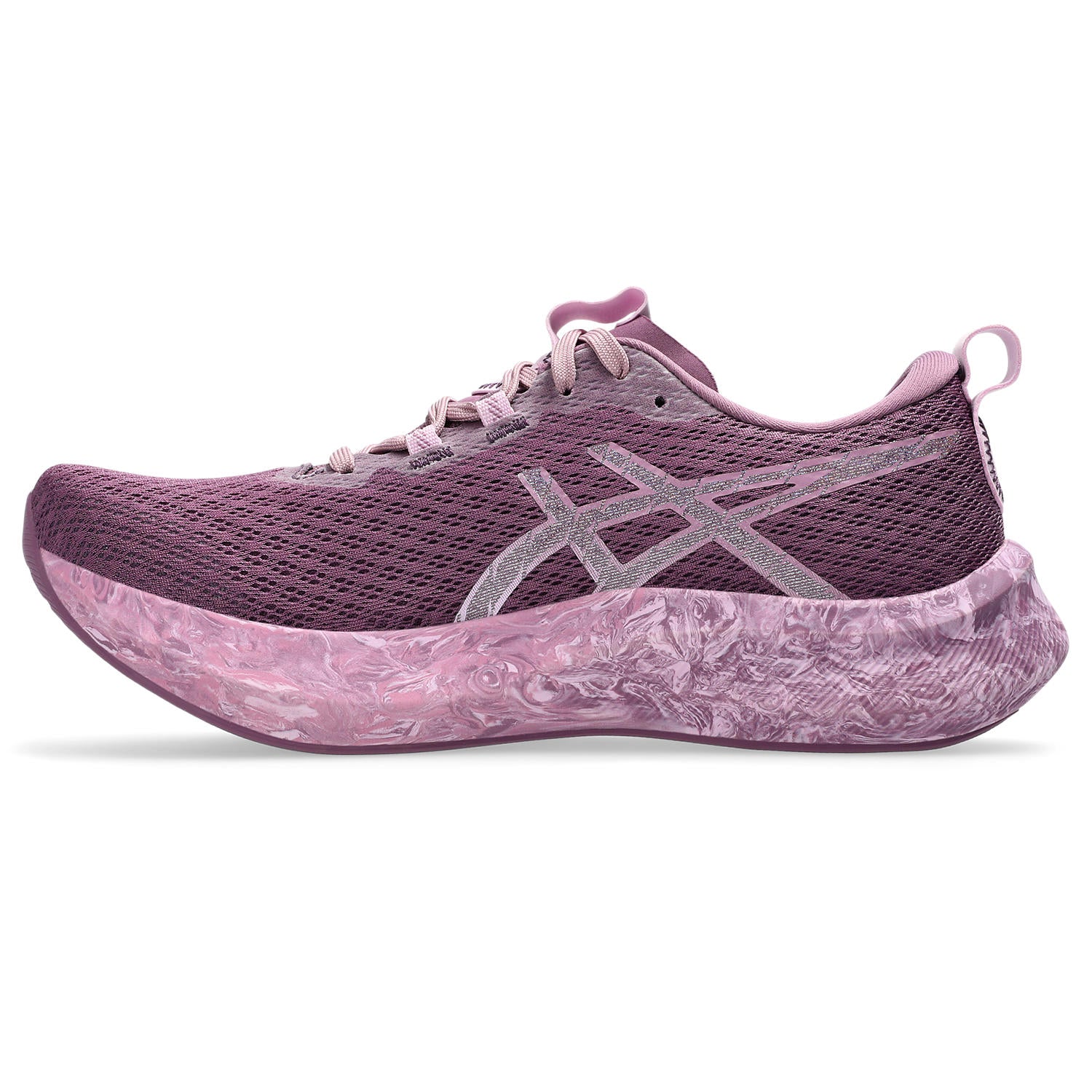 8209-asics-noosa-tri-16-women-s-black-white-1.webp