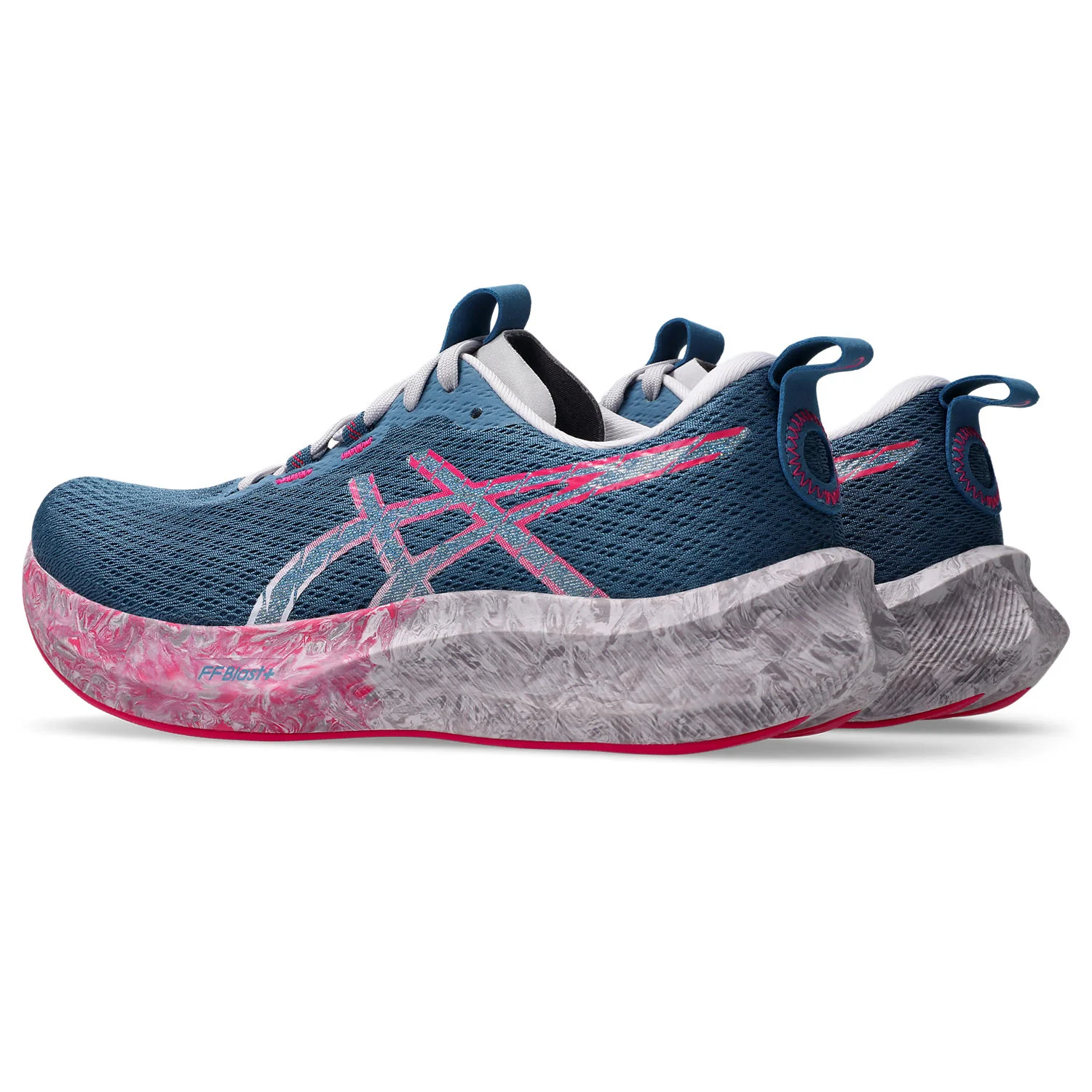 8209-asics-noosa-tri-16-women-s-black-white-1.webp