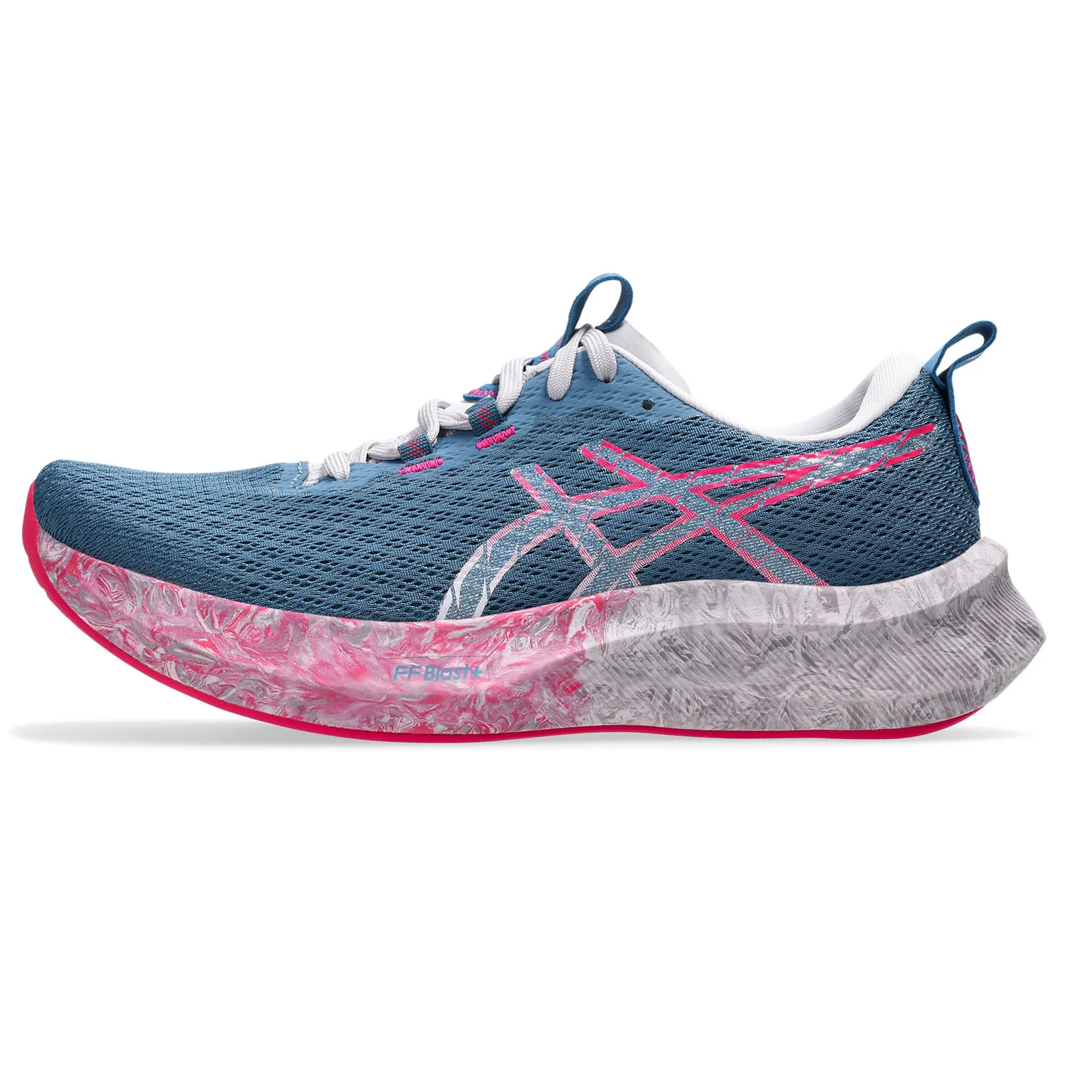 8209-asics-noosa-tri-16-women-s-black-white-1.webp