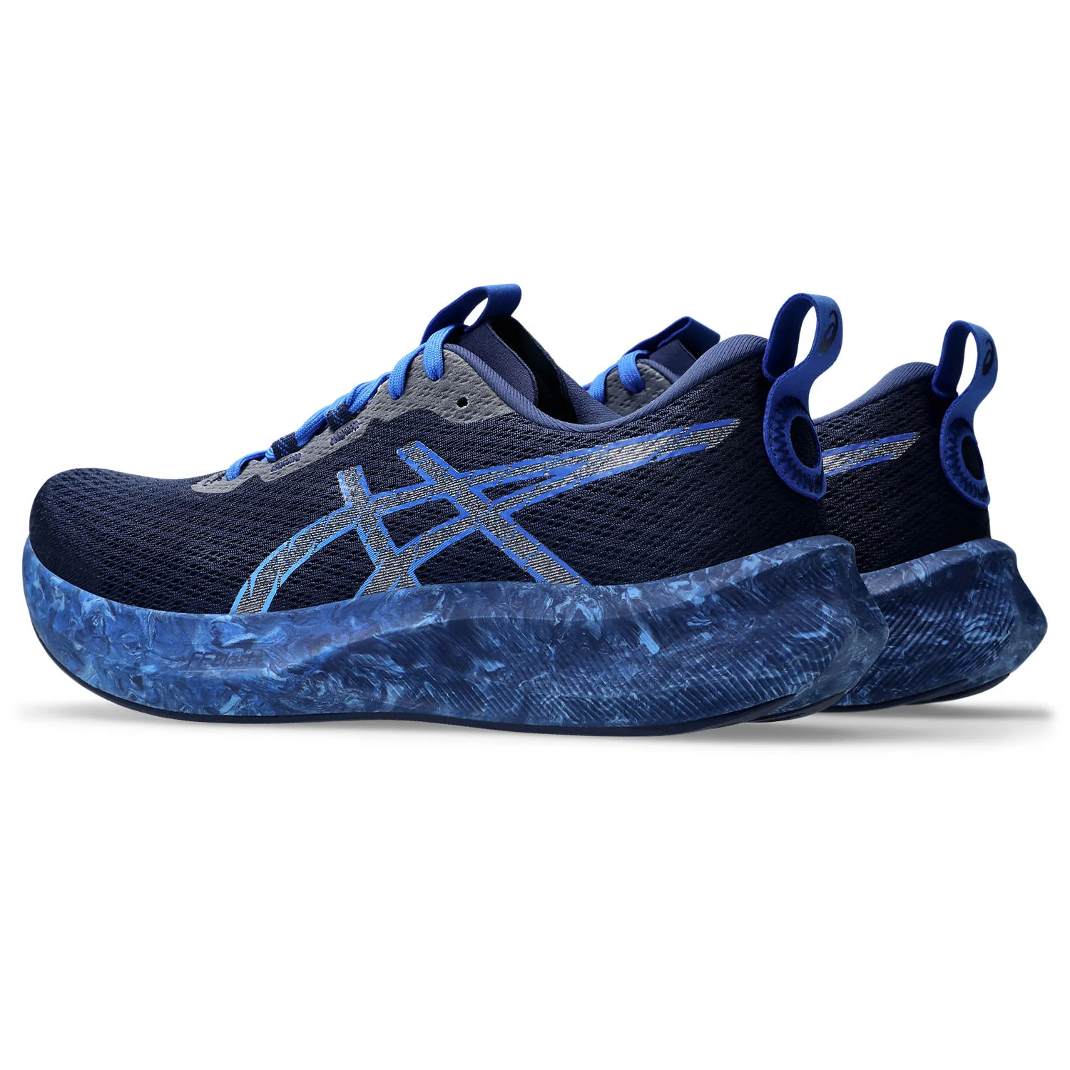8371-asics-noosa-tri-16-men-s-black-white-1.webp