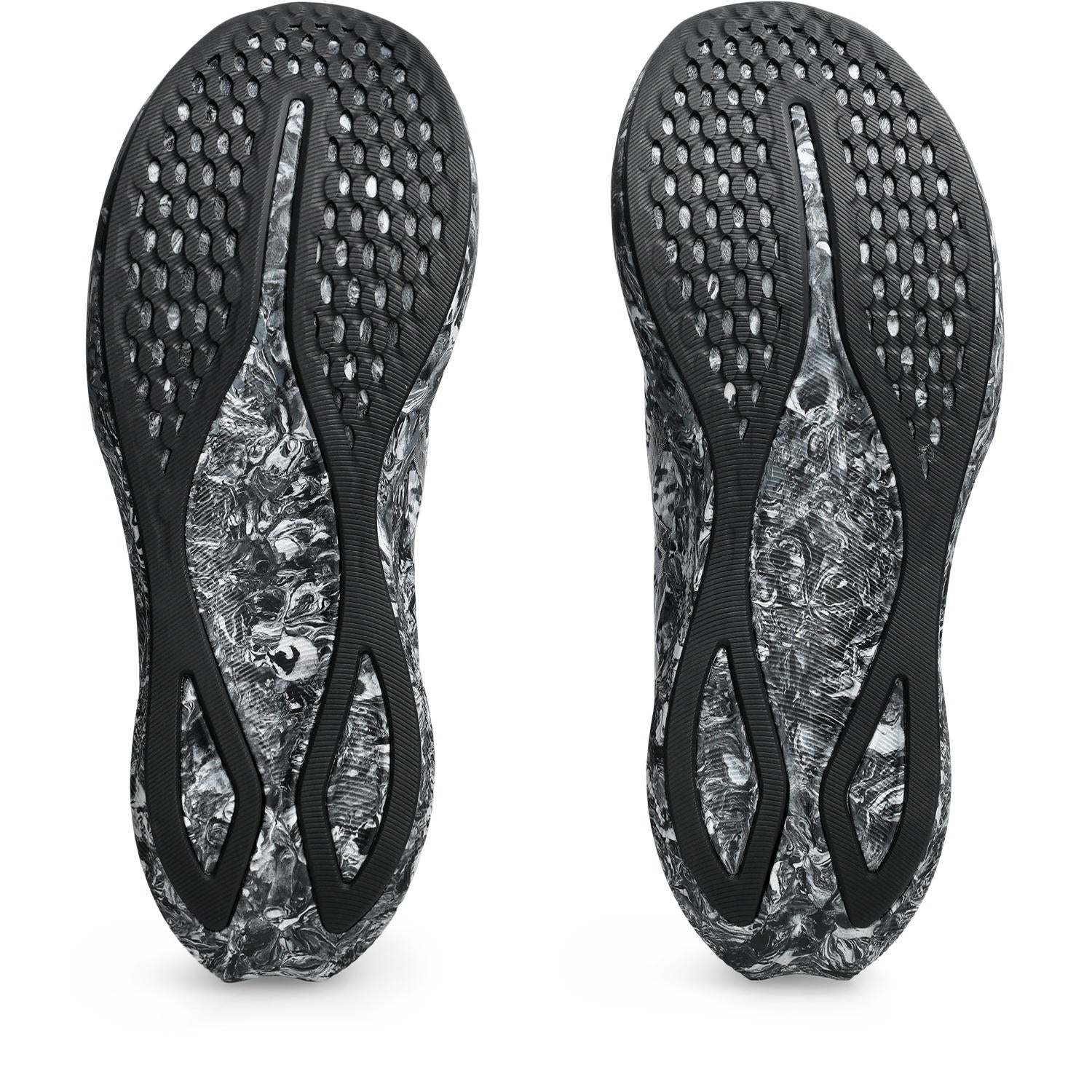 8371-asics-noosa-tri-16-men-s-black-white-1.webp