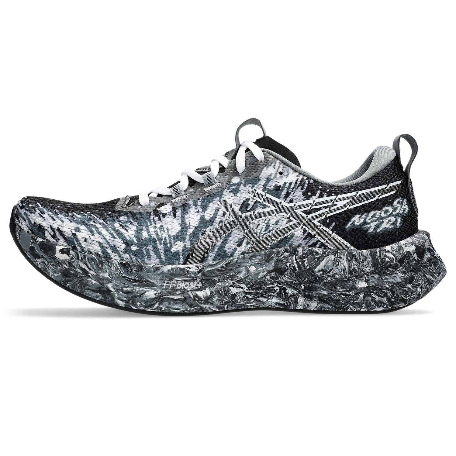 8371-asics-noosa-tri-16-men-s-black-white-1.webp