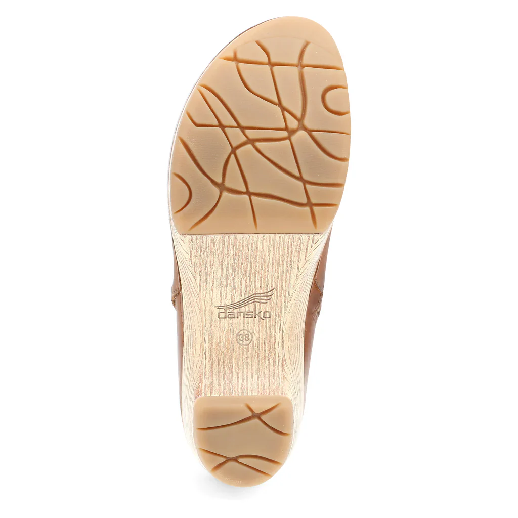 8578-dansko-lizanne-boot-women-s-taupe-1.webp