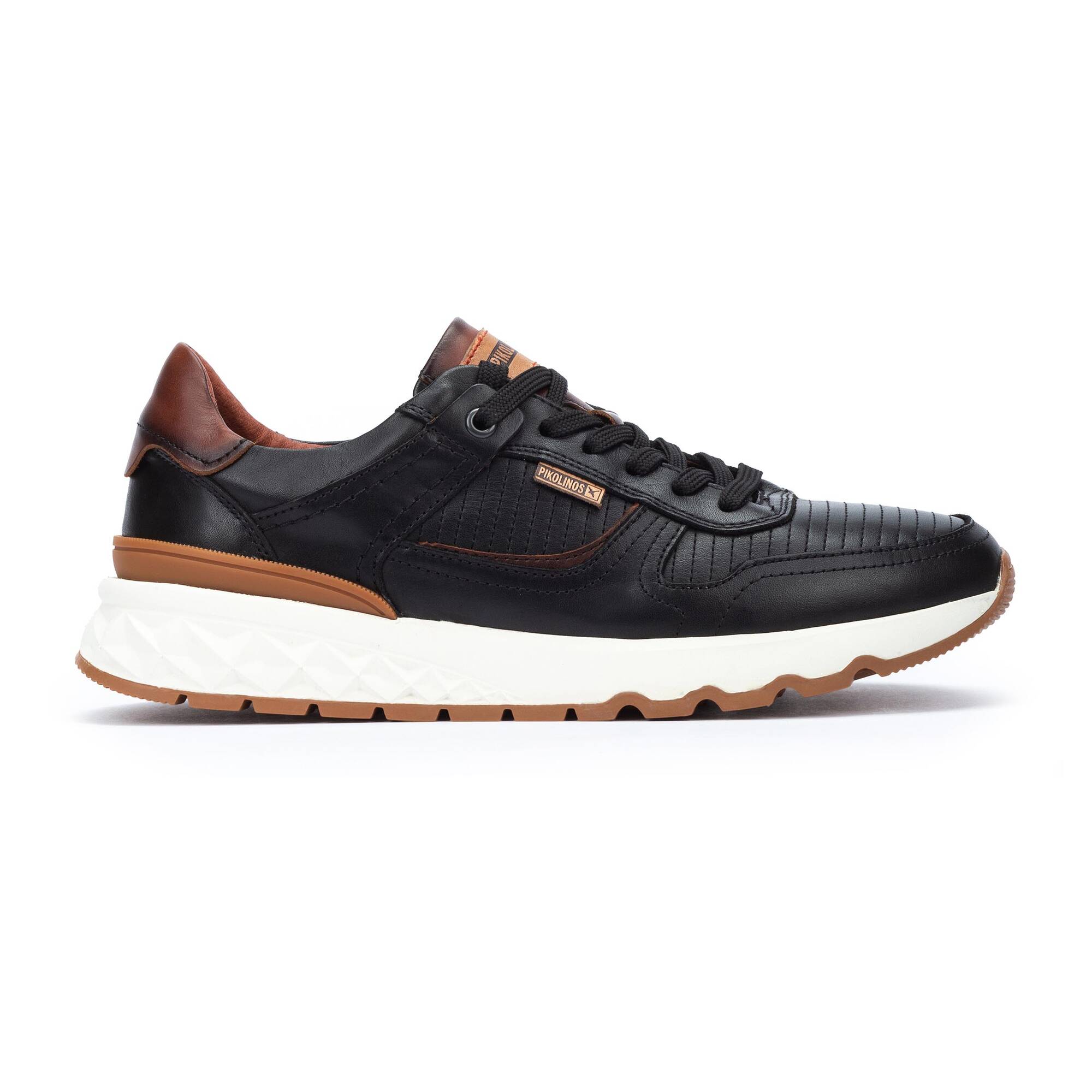 8885-pikolinos-aranda-casual-trainers-men-s-black-1.jpg