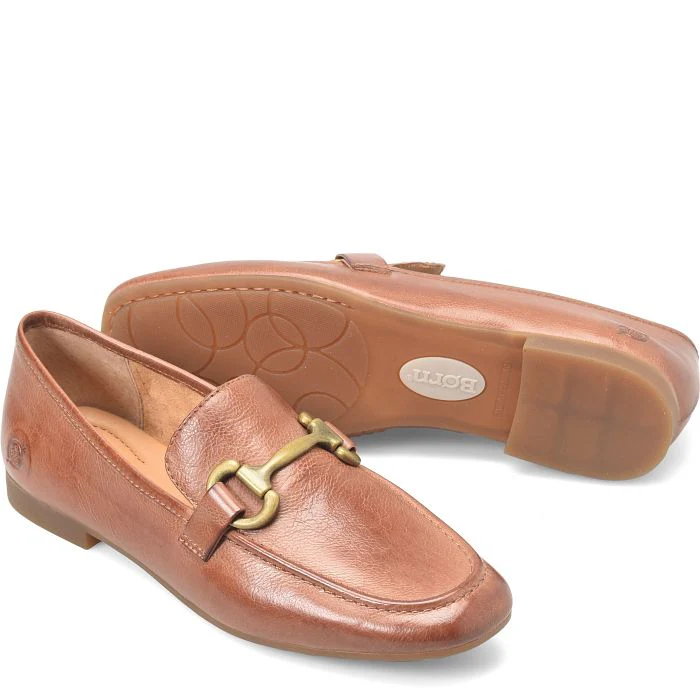 8895-born-leyla-loafer-women-s-black-1.webp